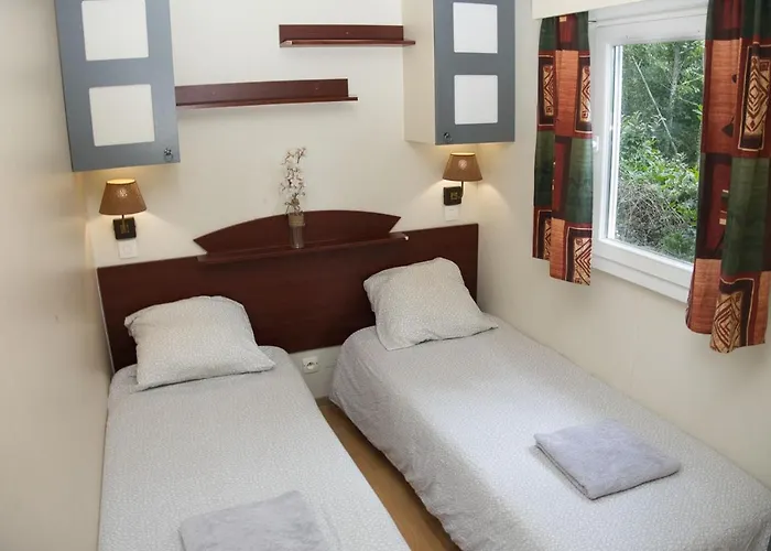 Les De Κάμπινγκ Gaillac