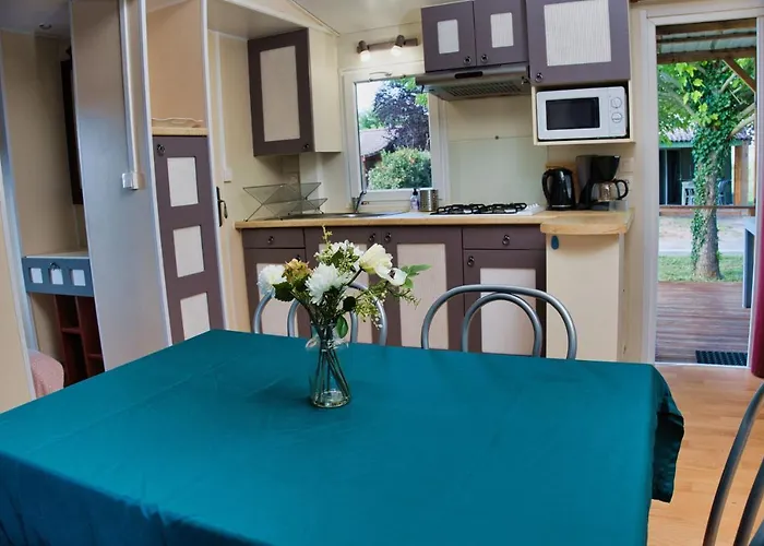 Les De キャンプ場 ガイヤック